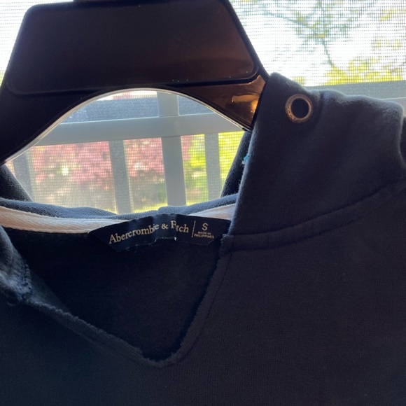 Abercrombie Women’s Embroidered Hoodie - Picture 6 of 6